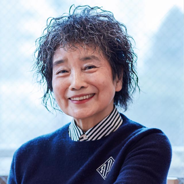 小関鈴子